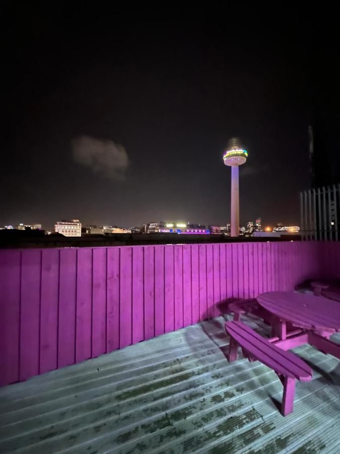 Penthouse Apartment, Sleeps 21 With Terrace Liverpool Exteriör bild